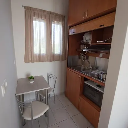 Nikolatos Apartmán *