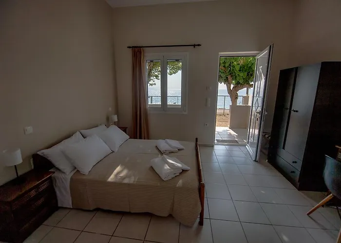 Nikolatos Daire Longos (Achaea)